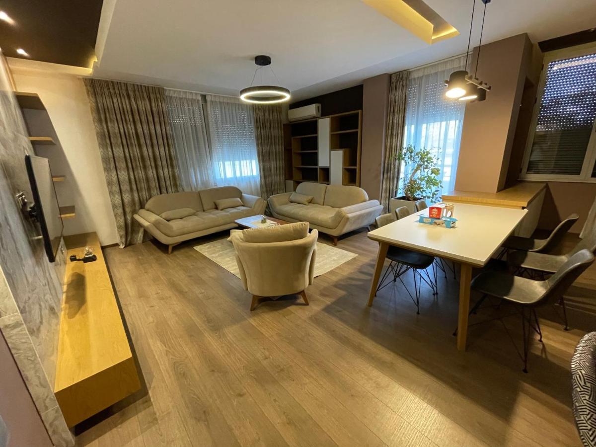 Mak Apartments Tiranë Luaran gambar